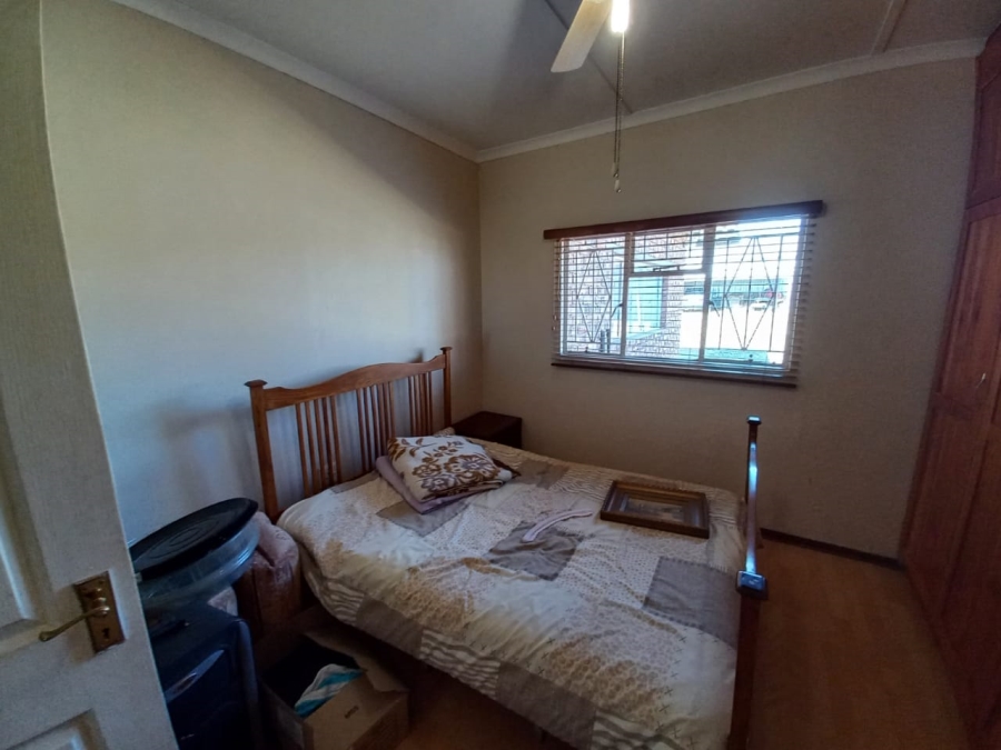 6 Bedroom Property for Sale in Kromkloof North Sh Free State